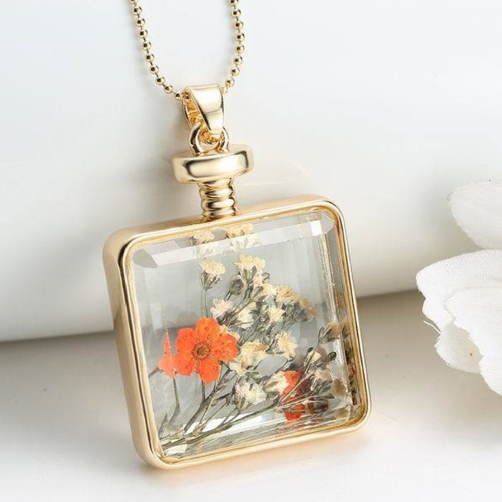New Pressed Flower Square Case Necklace